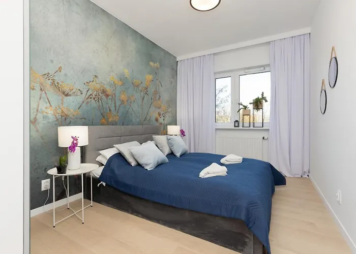 Modern Elegance With Parking & Ac, Next To Manufaktura By Renters Prestige