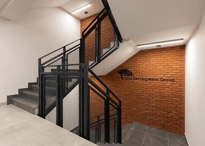 Modern Elegance With Parking & Ac, Next To Manufaktura By Renters Prestige 公寓